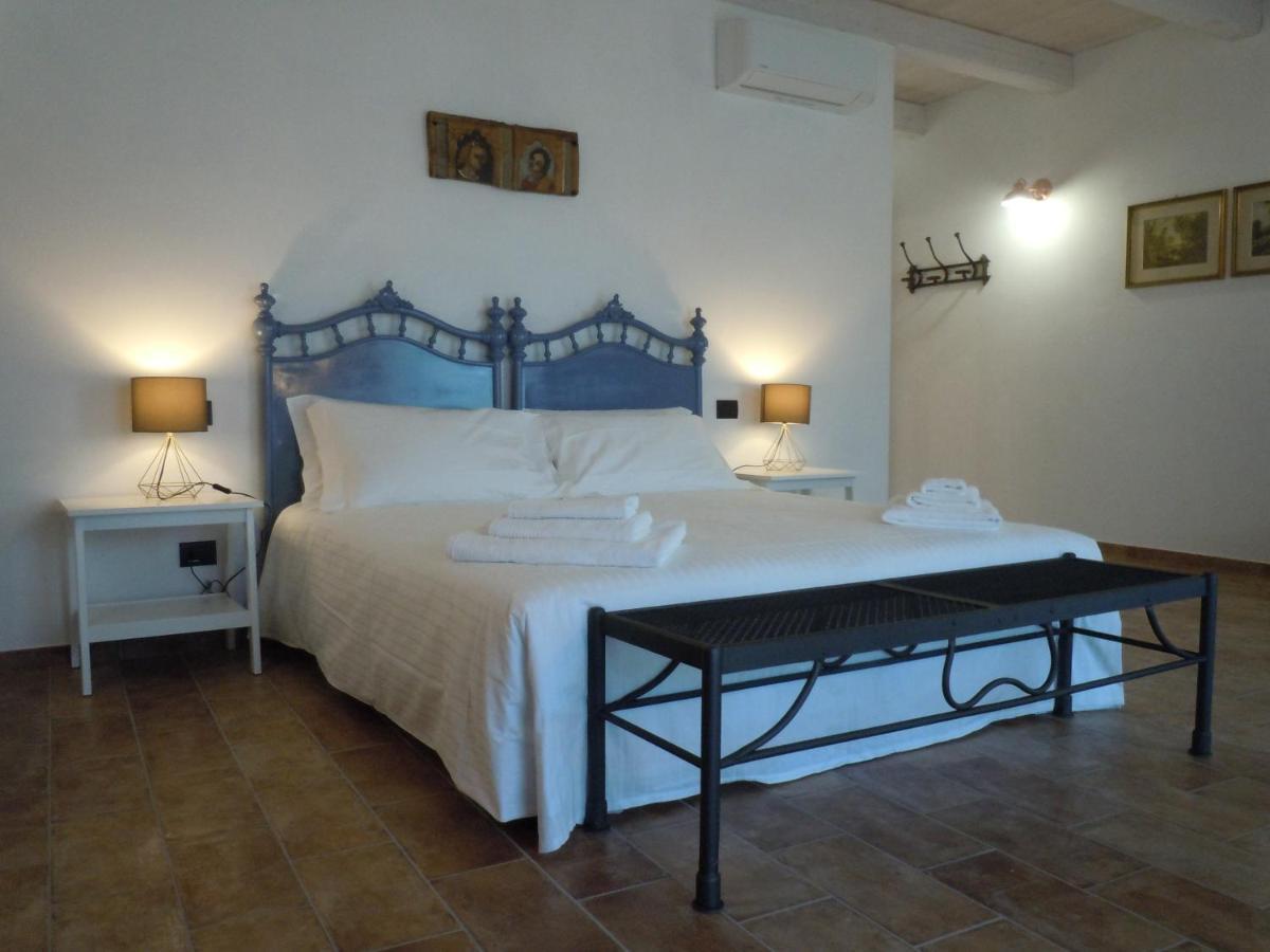 Antica Cascina Pilo Villa Monchiero Екстериор снимка