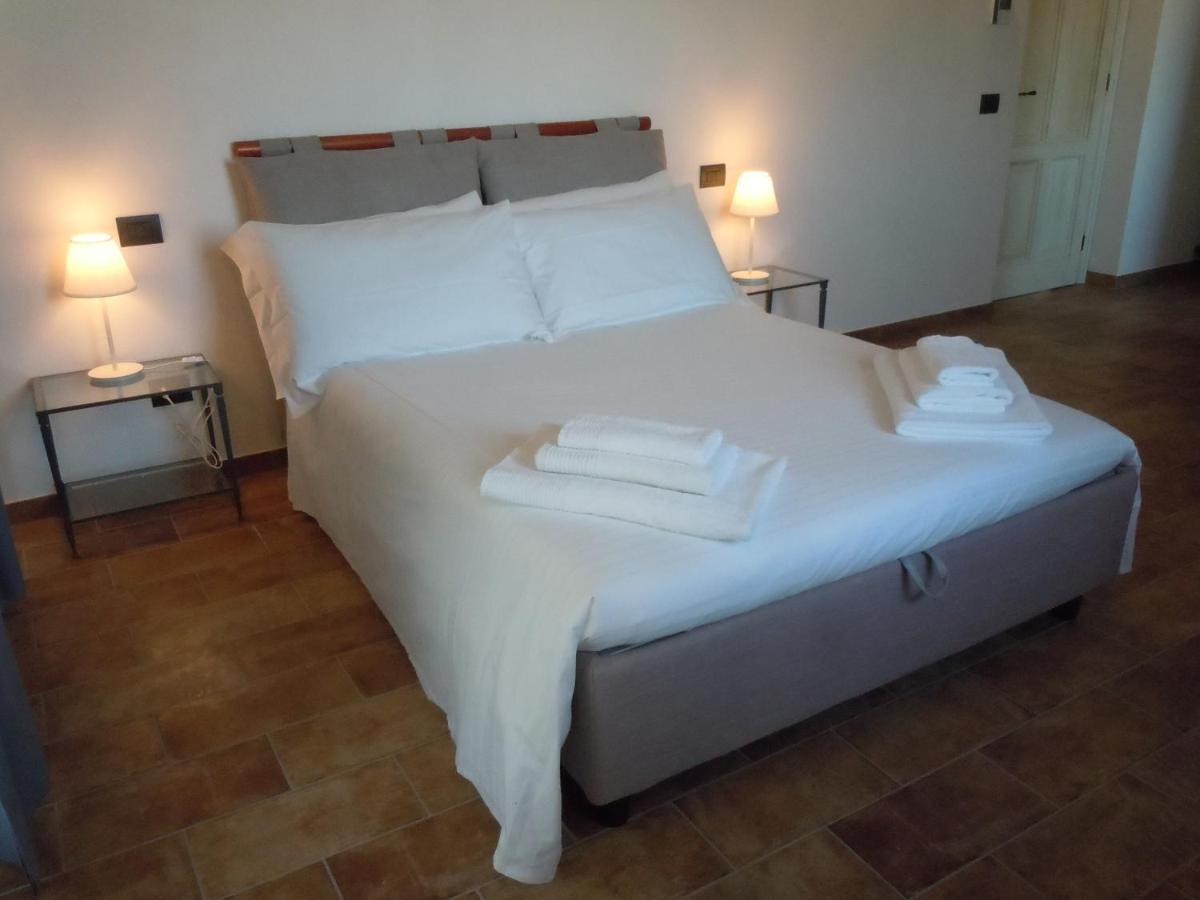 Antica Cascina Pilo Villa Monchiero Екстериор снимка
